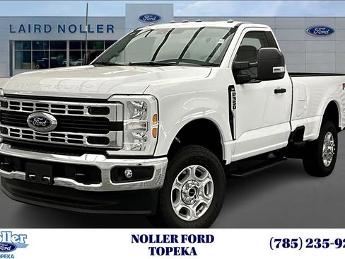 New 2025 Ford F350 XLT w/ FX4 Off-Road Package image 1