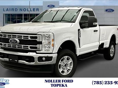 New 2025 Ford F350 XLT w/ FX4 Off-Road Package