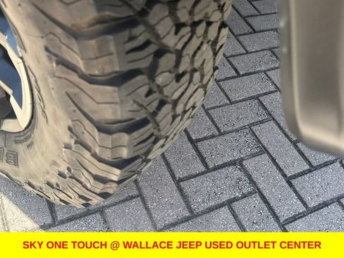 Used 2026 Jeep Wrangler Unlimited Rubicon AWD/4WD image 11