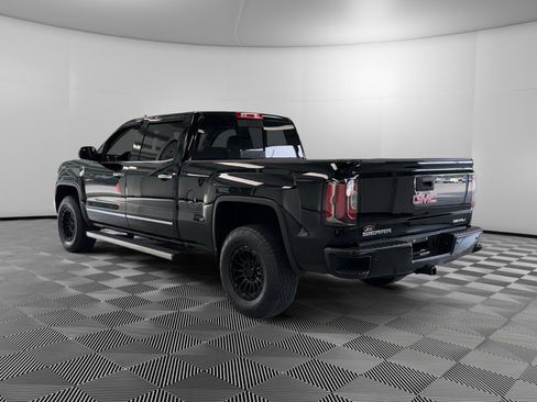 Used 2017 GMC Sierra 1500 Denali w/ Denali Ultimate Package AWD/4WD image 6