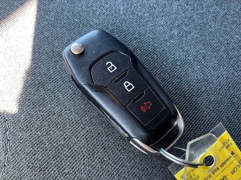 Used 2023 Ford F150 XLT w/ Trailer Tow Package image 35