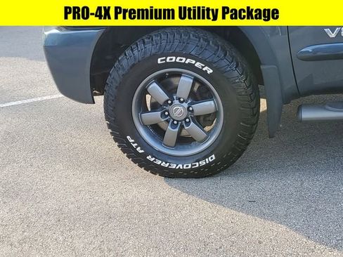 Used 2014 Nissan Titan PRO-4X w/ Pro-4x Luxury Package image 8