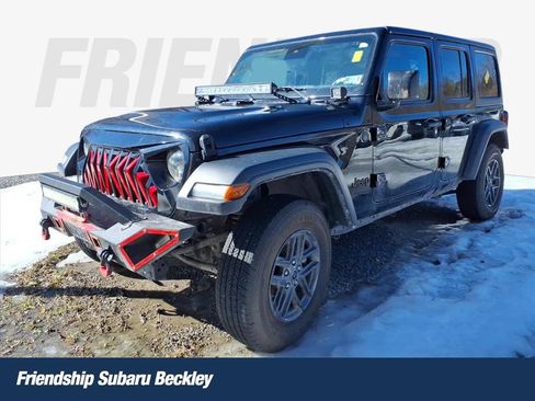 Used 2024 Jeep Wrangler Sport S image 1