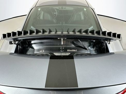Certified 2025 Porsche 911 Carrera RWD image 26