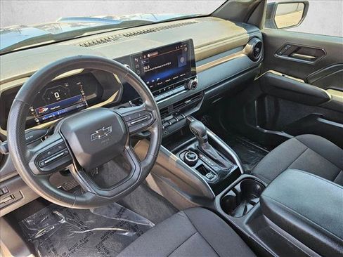 Certified 2023 Chevrolet Colorado Trail Boss w/ Technology Package AWD/4WD image 12