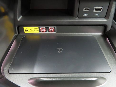 Used 2025 Lexus NX 300h AWD w/ Luxury Package image 55