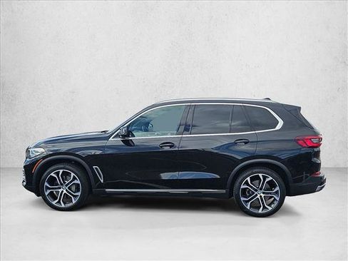 Used 2022 BMW X5 sDrive40i w/ Parking Assistance Package image 9