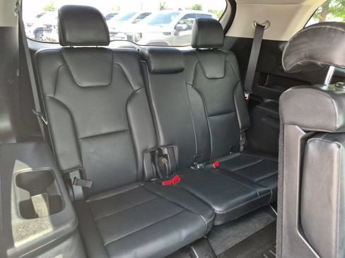 Used 2022 Kia Telluride LX FWD image 35