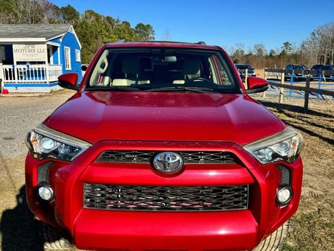 Used 2014 Toyota 4Runner SR5 Premium image 3