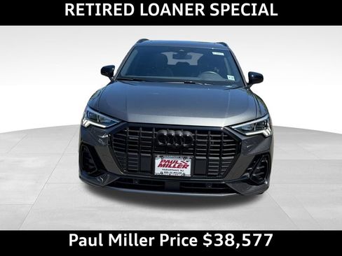 Used 2025 Audi Q3 2.0T Premium Plus w/ Premium Plus Package AWD/4WD image 2