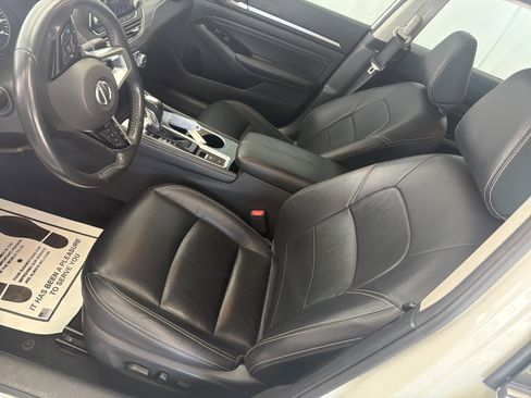 Used 2022 Nissan Altima 2.5 SL image 9