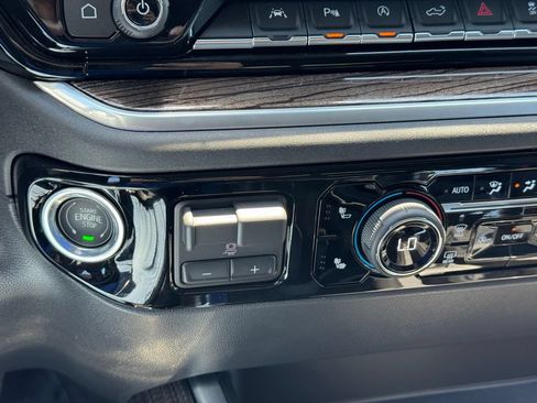 New 2026 Chevrolet Silverado 1500 LT Trail Boss w/ LT Trail Boss Premium Package AWD/4WD image 21