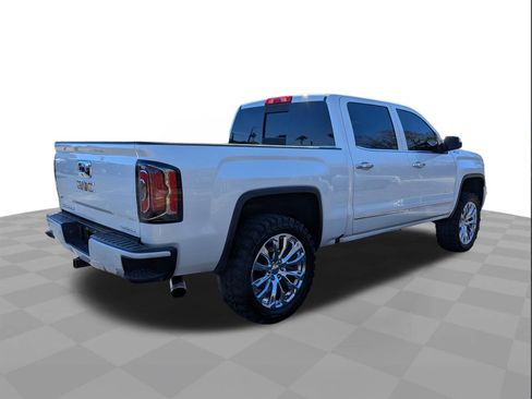 Used 2018 GMC Sierra 1500 Denali w/ Denali Ultimate Package image 4