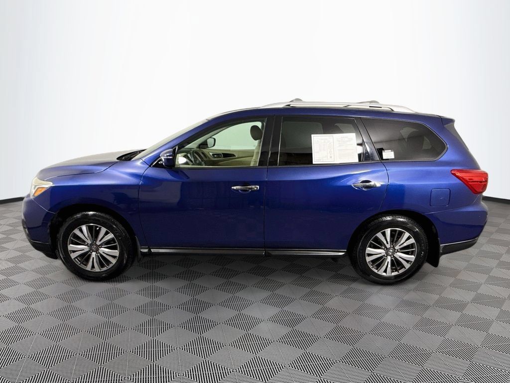 Used 2017 Nissan Pathfinder S FWD image 8