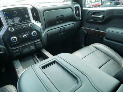 Used 2019 GMC Sierra 1500 SLT w/ SLT Premium Plus Package AWD/4WD image 11