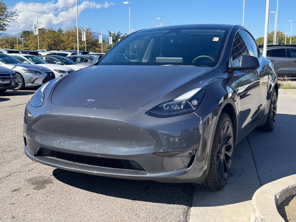 Used 2023 Tesla Model Y Long Range AWD/4WD image 4
