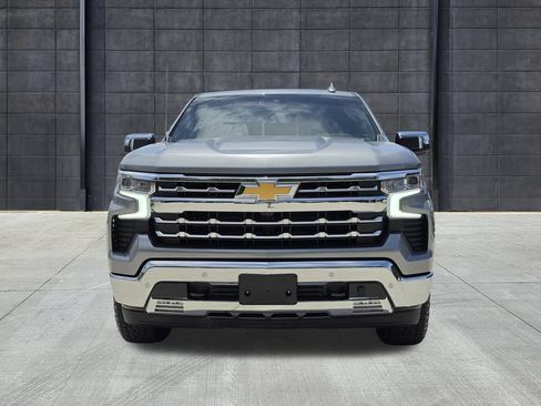 Used 2026 Chevrolet Silverado 1500 LTZ AWD/4WD image 2