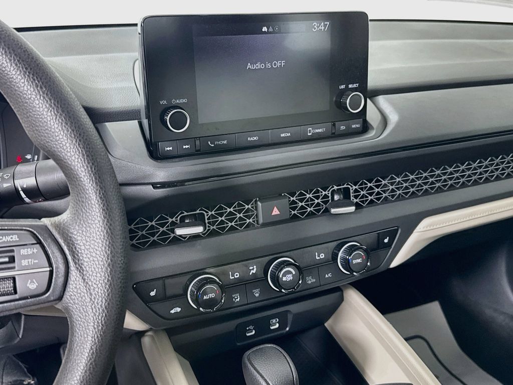 Used 2025 Honda Accord SE image 16