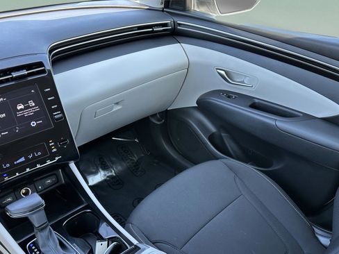 Certified 2024 Hyundai Tucson SEL image 17