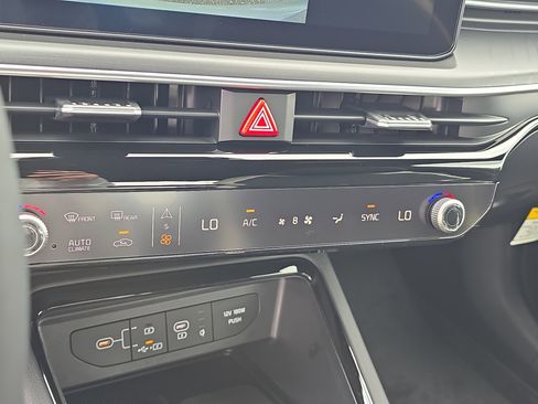 New 2026 Kia K5 GT-Line w/ GT-Line Premium Package image 28