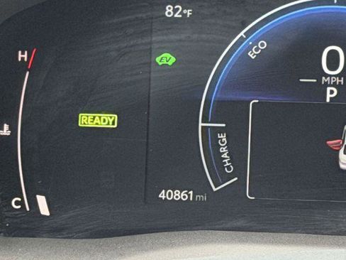 Certified 2025 Toyota Camry LE FWD image 14