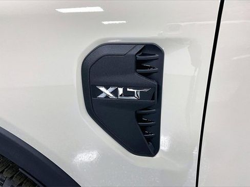 New 2025 Ford Ranger XLT w/ Equipment Group 301A High image 9