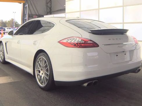 Used 2013 Porsche Panamera S RWD image 6