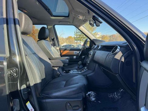 Used 2011 Land Rover LR4 HSE image 15