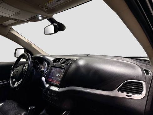 Used 2019 Dodge Journey GT w/ Driver Convenience Group image 32