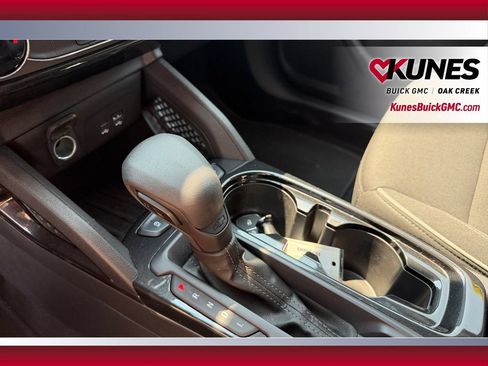 Used 2025 Chevrolet TrailBlazer LT FWD image 29