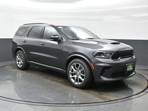 New 2026 Dodge Durango GT w/ Tow 'N Go Package AWD/4WD image 11