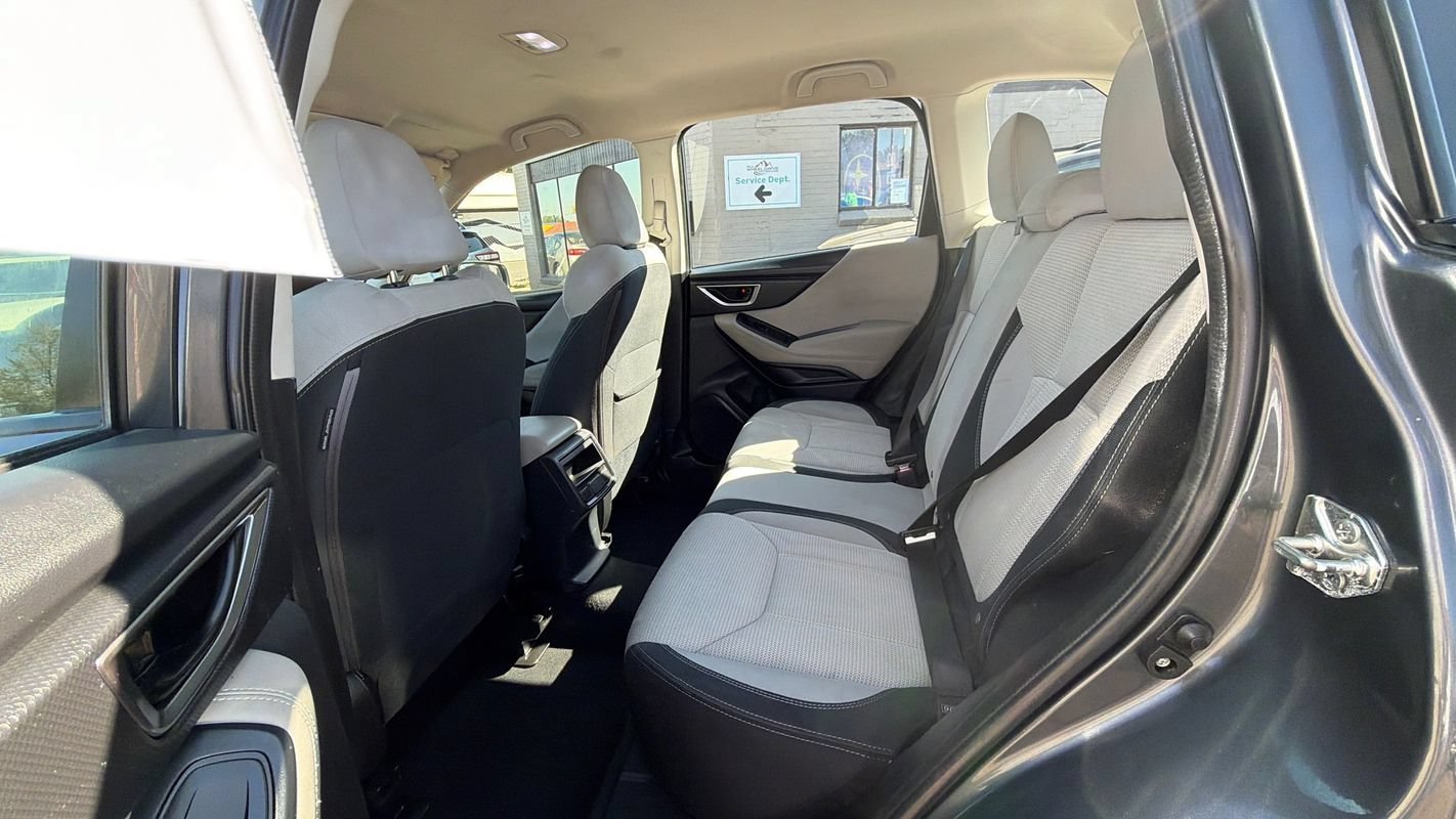 Used 2023 Subaru Forester AWD/4WD image 18
