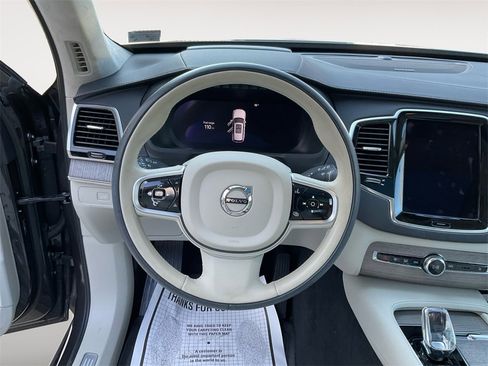 Certified 2023 Volvo XC90 B6 Ultimate w/ Lounge Package image 12