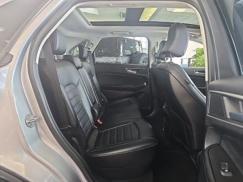 Used 2023 Ford Edge SEL w/ Convenience Package image 37