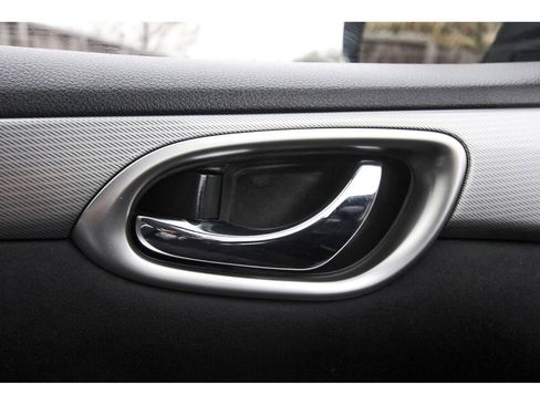 Used 2013 Nissan Sentra SR w/ Driver Pkg image 24