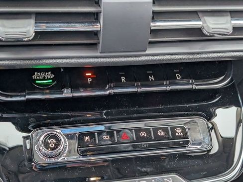 New 2026 Lincoln Corsair Premiere image 29