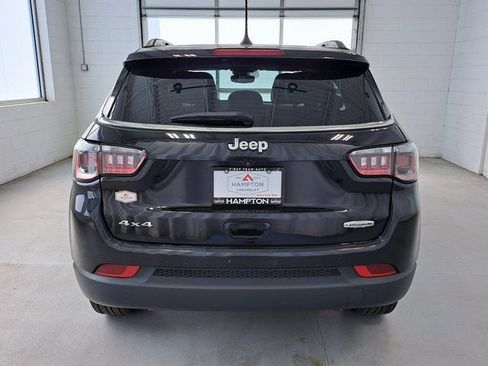 Used 2023 Jeep Compass Latitude AWD/4WD image 6