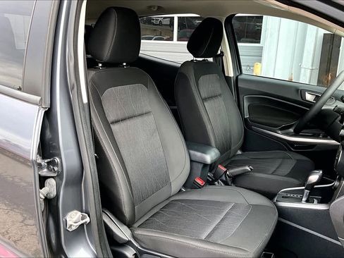 Used 2021 Ford EcoSport SE image 8