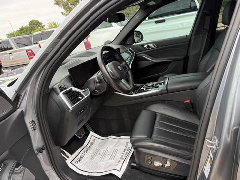 Used 2024 BMW X5 sDrive40i w/ M Sport Package RWD image 7