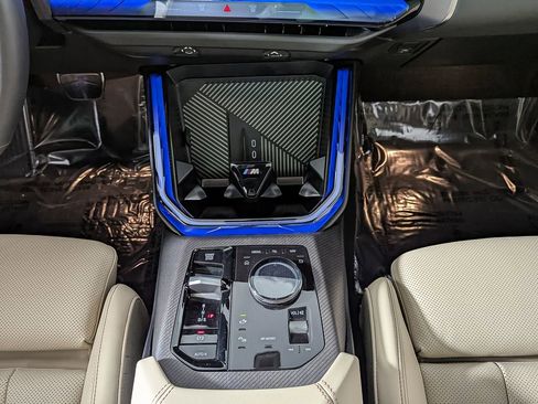 Used 2025 BMW X3 M50 w/ Premium Package image 31