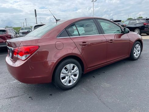 Used 2012 Chevrolet Cruze LS w/ Connectivity Package FWD image 4