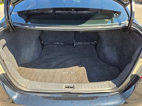 Used 2015 Nissan Sentra SV FWD image 26