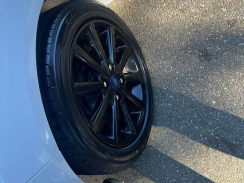 Used 2019 Ford Fiesta ST-Line w/ ST Line Cold Weather Package FWD image 12