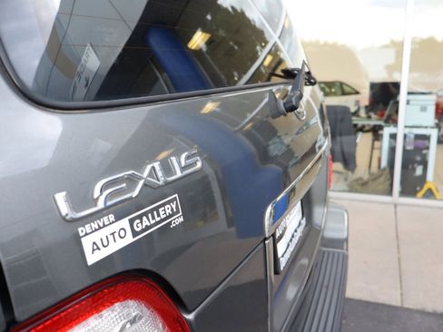 Used 2001 Lexus LX 470 Base image 21