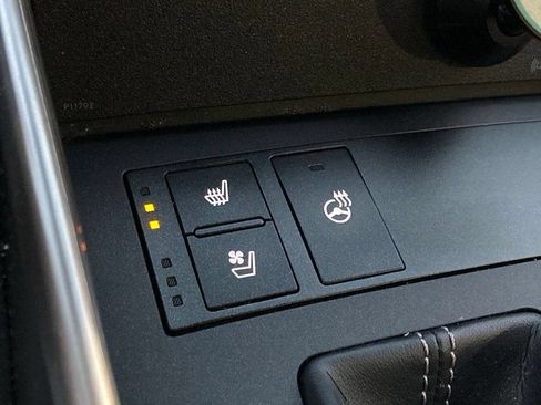 Used 2020 Lexus IS 300 w/ Premium Package RWD image 30