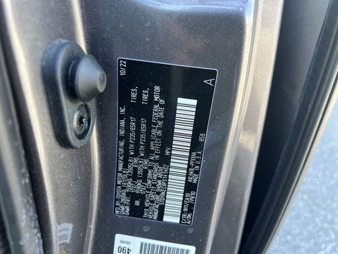 Used 2023 Toyota Sienna XLE image 37