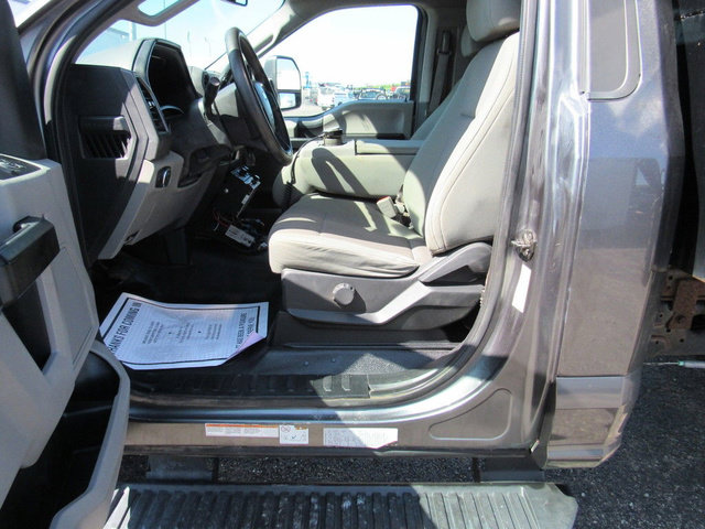 Used 2018 Ford F550 2WD Regular Cab Super Duty w/ Power Equipment Group image 25