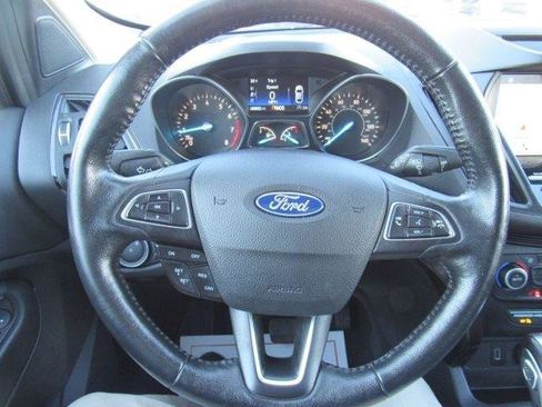 Used 2018 Ford Escape Titanium image 15
