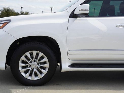 Used 2017 Lexus GX 460 Premium image 11