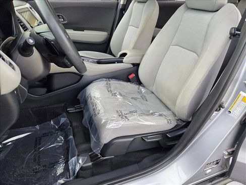 Used 2020 Honda HR-V EX image 16